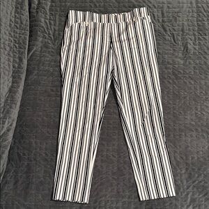 New York & Company Black and White Striped Cropped Pants